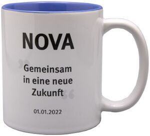 Keramiktasse mit blauer Innenfärbung Firmentasse mit Werbespruch, Logo und blauer Innenfärbung
